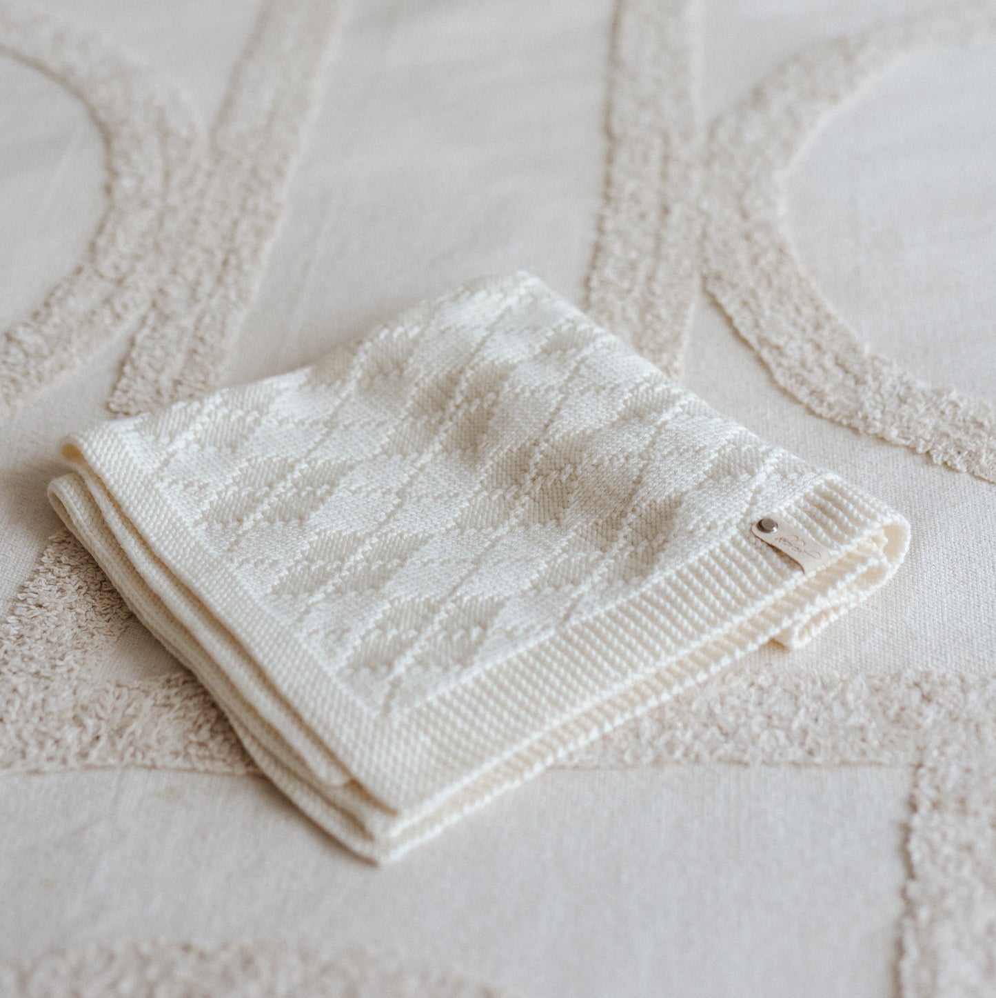 Diamonds - Reversible Blanket Knitting Pattern (PDF)