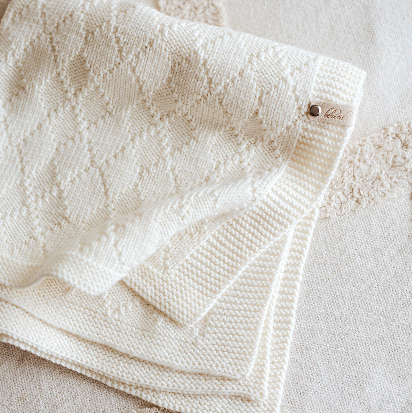 Diamonds - Reversible Blanket Knitting Pattern (PDF)