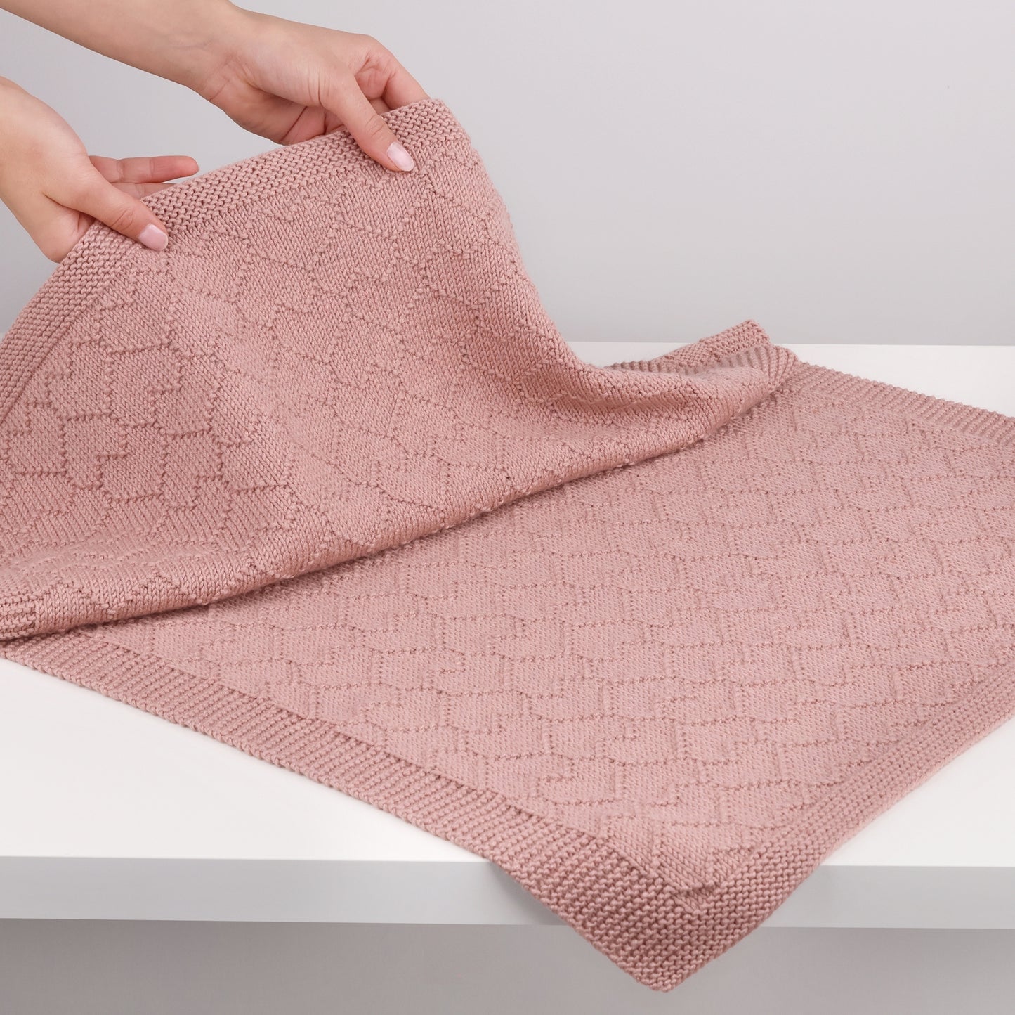 Love is in the Air - Blanket Knitting Pattern (PDF)