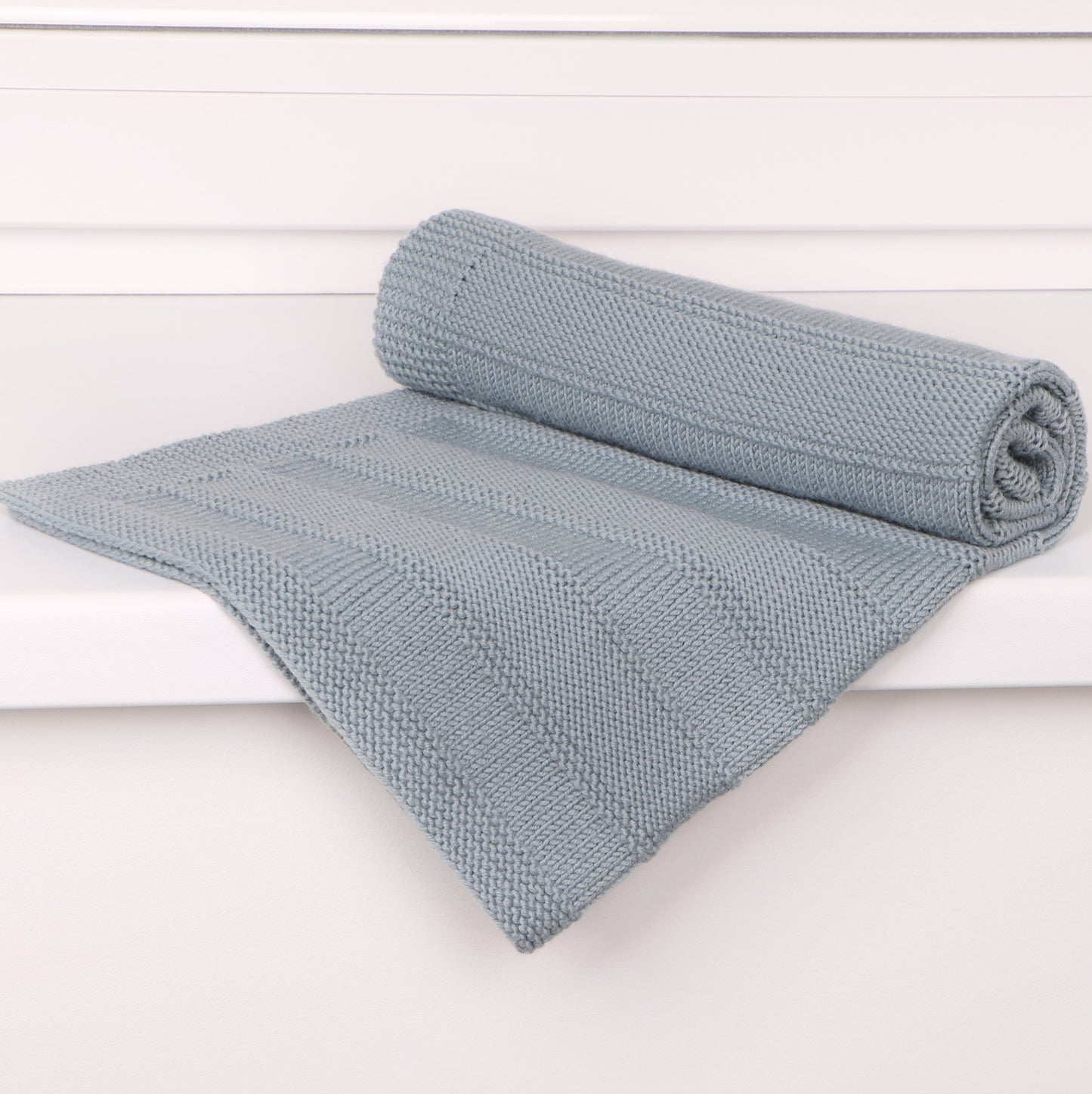 Beauty in Simplicity - Reversible Blanket Knitting Pattern (PDF)