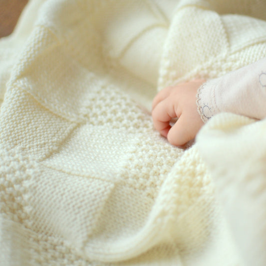 Squares - Reversible Blanket Knitting Pattern (PDF)