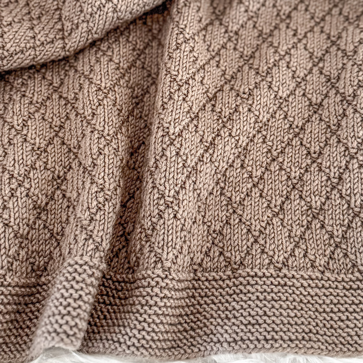 Secret Gems - Blanket Knitting Pattern (PDF)